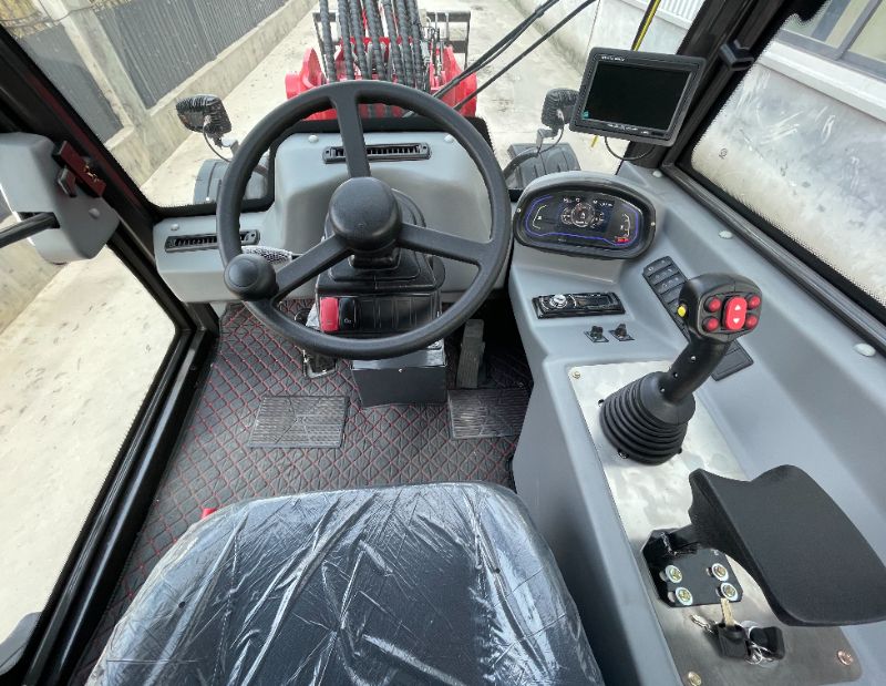 Telescopic Loader 25T